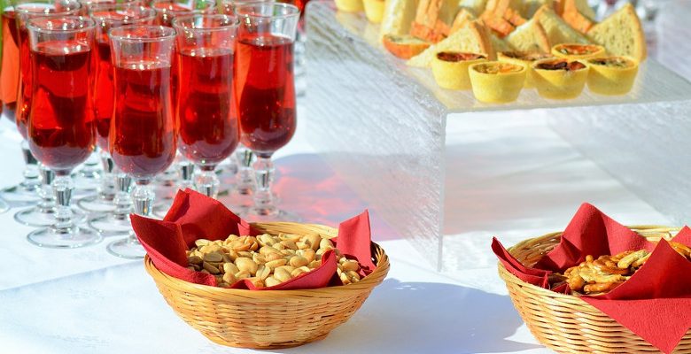 Cocktail et buffet : deux évènements très intéressants pour les entreprises